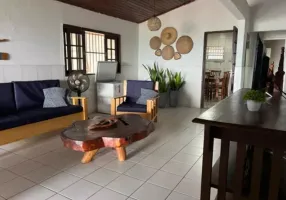 Foto 1 de Casa com 2 Quartos à venda, 90m² em Arembepe Abrantes, Camaçari