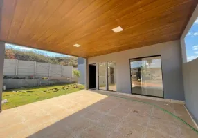 Foto 1 de Casa com 2 Quartos à venda, 180m² em Desmembramento Kamel II, Mogi Guaçu