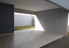 Foto 1 de Casa com 3 Quartos à venda, 109m² em Jardim Curitiba, Sinop