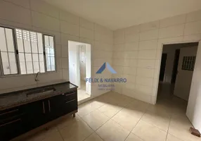 Foto 1 de Casa com 2 Quartos para alugar, 70m² em Vila Souza, São Paulo