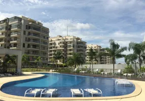 Foto 1 de Apartamento com 2 Quartos para venda ou aluguel, 65m² em Itacurussa, Mangaratiba