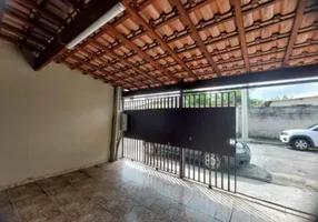 Foto 1 de Casa com 3 Quartos à venda, 190m² em , Abaetetuba