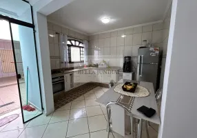 Foto 1 de Casa com 3 Quartos à venda, 235m² em Parque Cidade Jardim II, Jundiaí