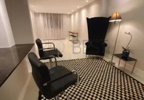 Foto 1 de Apartamento com 3 Quartos à venda, 117m² em Copacabana, Rio de Janeiro