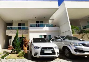 Foto 1 de Casa de Condomínio com 3 Quartos à venda, 230m² em Engenheiro Luciano Cavalcante, Fortaleza