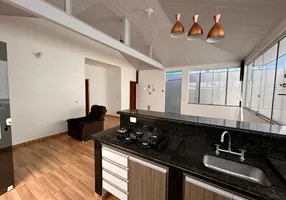 Foto 1 de Sobrado com 3 Quartos à venda, 200m² em Vila Branca, Jacareí