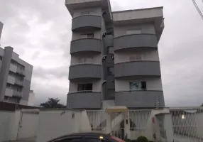Foto 1 de Apartamento com 1 Quarto para alugar, 60m² em Santo Antônio, Joinville