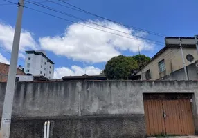 Foto 1 de Casa com 3 Quartos à venda, 100m² em Candelaria, Belo Horizonte
