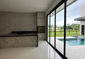 Foto 1 de Casa de Condomínio com 3 Quartos à venda, 237m² em Condomínio Residencial Florais dos Lagos , Cuiabá