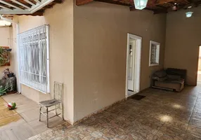 Foto 1 de Casa com 2 Quartos à venda, 75m² em Parque dos Principes, Jacareí