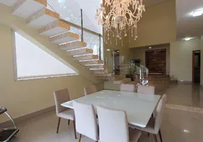 Foto 1 de Casa com 5 Quartos para alugar, 500m² em Jardins Madri, Goiânia