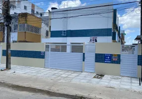 Foto 1 de Casa com 2 Quartos à venda, 52m² em Jardim Atlântico, Olinda