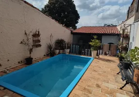 Foto 1 de Casa com 2 Quartos à venda, 128m² em Centro, Porto Feliz
