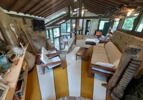 Foto 1 de Casa com 6 Quartos à venda, 300m² em Cocaia, Ilhabela