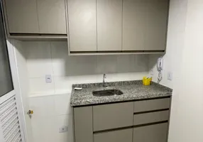 Foto 1 de Apartamento com 2 Quartos para alugar, 63m² em Vila Hamburguesa, São Paulo