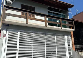 Foto 1 de Casa de Condomínio com 3 Quartos para venda ou aluguel, 230m² em São João, Itapevi