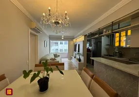 Foto 1 de Apartamento com 3 Quartos à venda, 83m² em Centro, Florianópolis