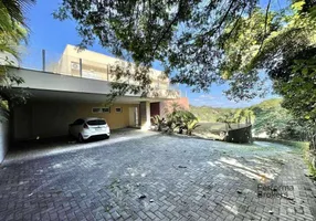Foto 1 de Casa de Condomínio com 4 Quartos para venda ou aluguel, 494m² em Pousada dos Bandeirantes, Carapicuíba