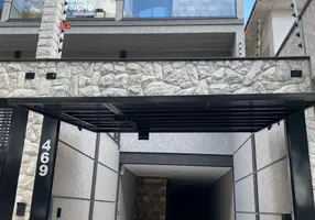 Foto 1 de Sobrado com 3 Quartos à venda, 210000m² em Jardim Mangalot, São Paulo