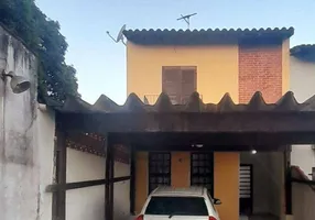 Foto 1 de Sobrado com 4 Quartos à venda, 124m² em Vila Paulicea, Mogi das Cruzes