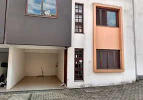 Foto 1 de Casa de Condomínio com 2 Quartos à venda, 85m² em Protásio Alves, Porto Alegre