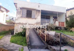 Foto 1 de Casa com 5 Quartos à venda, 480m² em Santa Efigênia, Belo Horizonte