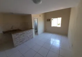 Foto 1 de Apartamento com 1 Quarto para alugar, 30m² em Buraquinho, Lauro de Freitas