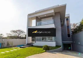 Foto 1 de Casa com 5 Quartos para venda ou aluguel, 700m² em Espiríto Santo, Porto Alegre