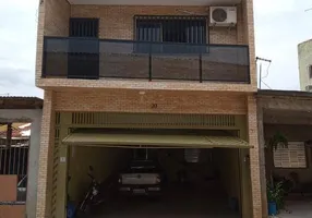 Foto 1 de Sobrado com 4 Quartos à venda, 280m² em Cidade Satélite Santa Bárbara, São Paulo