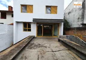 Foto 1 de Sobrado com 3 Quartos à venda, 225m² em Jardim Leonor, São Paulo