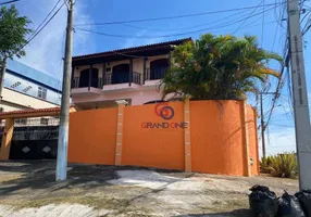 Foto 1 de Casa com 6 Quartos à venda, 246m² em Mutuá, São Gonçalo