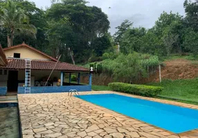 Foto 1 de Fazenda/Sítio com 4 Quartos à venda, 8500m² em Centro, Coronel Pacheco