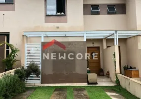 Foto 1 de Casa de Condomínio com 2 Quartos à venda, 90m² em Granja Viana, Cotia