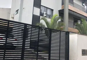 Foto 1 de Sobrado com 3 Quartos à venda, 270m² em Estreito, Florianópolis