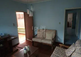 Foto 1 de Casa com 3 Quartos à venda, 155m² em Vila Scarpelli, Santo André