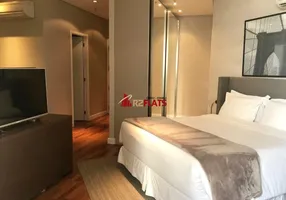 Foto 1 de Flat com 1 Quarto à venda, 62m² em Vila Olímpia, São Paulo