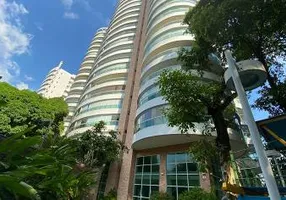 Foto 1 de Apartamento com 4 Quartos para alugar, 240m² em Adrianópolis, Manaus