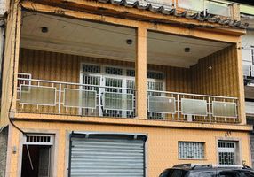 Foto 1 de Casa com 4 Quartos à venda, 120m² em Vicente de Carvalho, Rio de Janeiro
