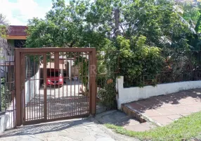 Foto 1 de Casa com 3 Quartos à venda, 119m² em Cavalhada, Porto Alegre