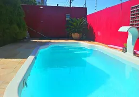 Foto 1 de Casa com 4 Quartos para alugar, 100m² em Praia dos Amores, Balneário Camboriú