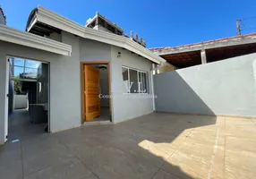 Foto 1 de Casa com 3 Quartos à venda, 88m² em Atibaia Jardim, Atibaia