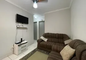 Foto 1 de Apartamento com 2 Quartos à venda, 47m² em Quietude, Praia Grande