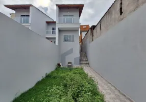 Foto 1 de Sobrado com 2 Quartos à venda, 107m² em Jardim Amazonas, Itaquaquecetuba