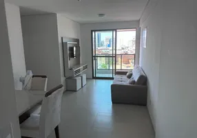 Foto 1 de Apartamento com 3 Quartos para alugar, 70m² em Poço, Maceió