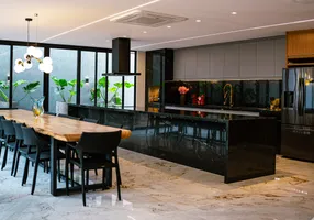 Foto 1 de Casa de Condomínio com 4 Quartos à venda, 313m² em Residencial Granville, Goiânia