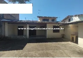 Foto 1 de Casa com 2 Quartos à venda, 64m² em Centro, Caraguatatuba