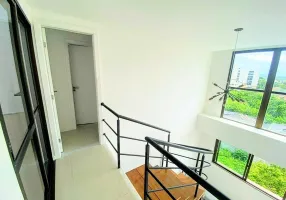 Foto 1 de Apartamento com 3 Quartos à venda, 106m² em Buraquinho, Lauro de Freitas