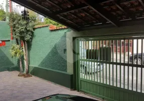 Foto 1 de Casa com 3 Quartos à venda, 207m² em Campo Grande, São Paulo