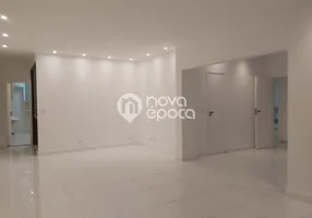 Foto 1 de Apartamento com 4 Quartos à venda, 120m² em Copacabana, Rio de Janeiro