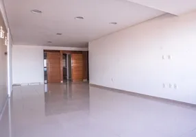 Foto 1 de Apartamento com 4 Quartos à venda, 176m² em Miramar, João Pessoa